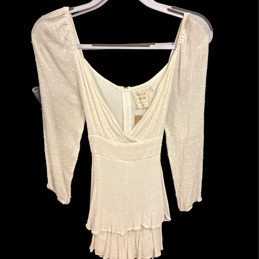 Style Rack White Ruffled Long Sleeve Romper - Picture 2 of 2